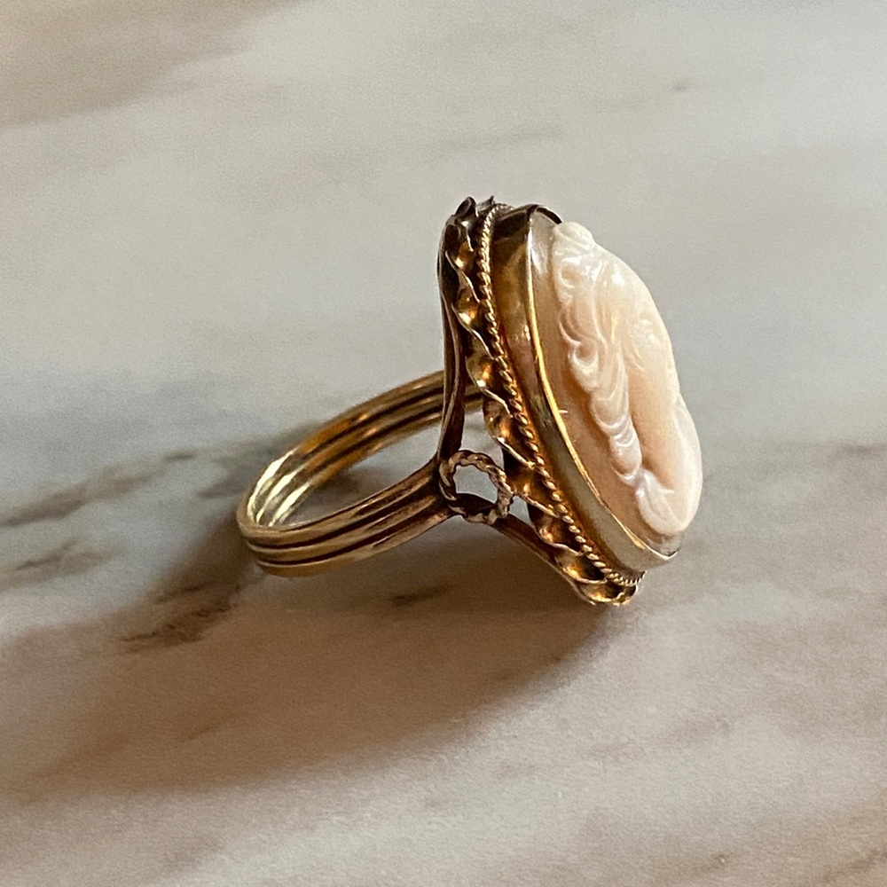 (NFS / NFT) 14K + Victorian Shell Cameo Ring circa 1840, size 7 - Picture 12 of 17